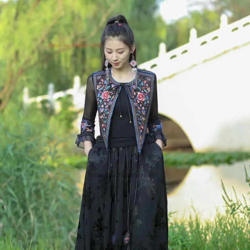 

2026 китайская винтажная накидка-шаль с вышивкой национальным цветком, аксессуары, восточный этнический жилет, ретро-жакет без рукавов