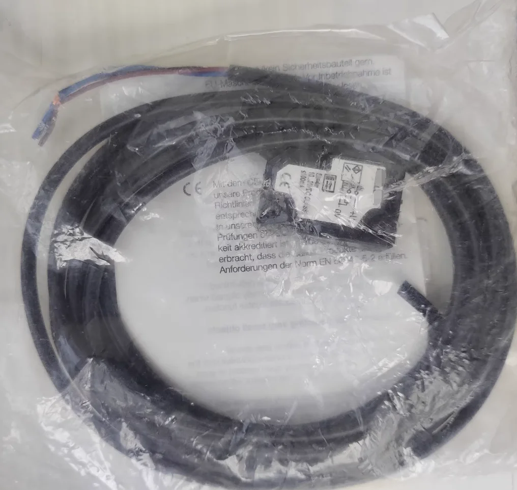 

New BOS012C BOS5K-PS-RR10-02 original new photoelectric sensor have stock