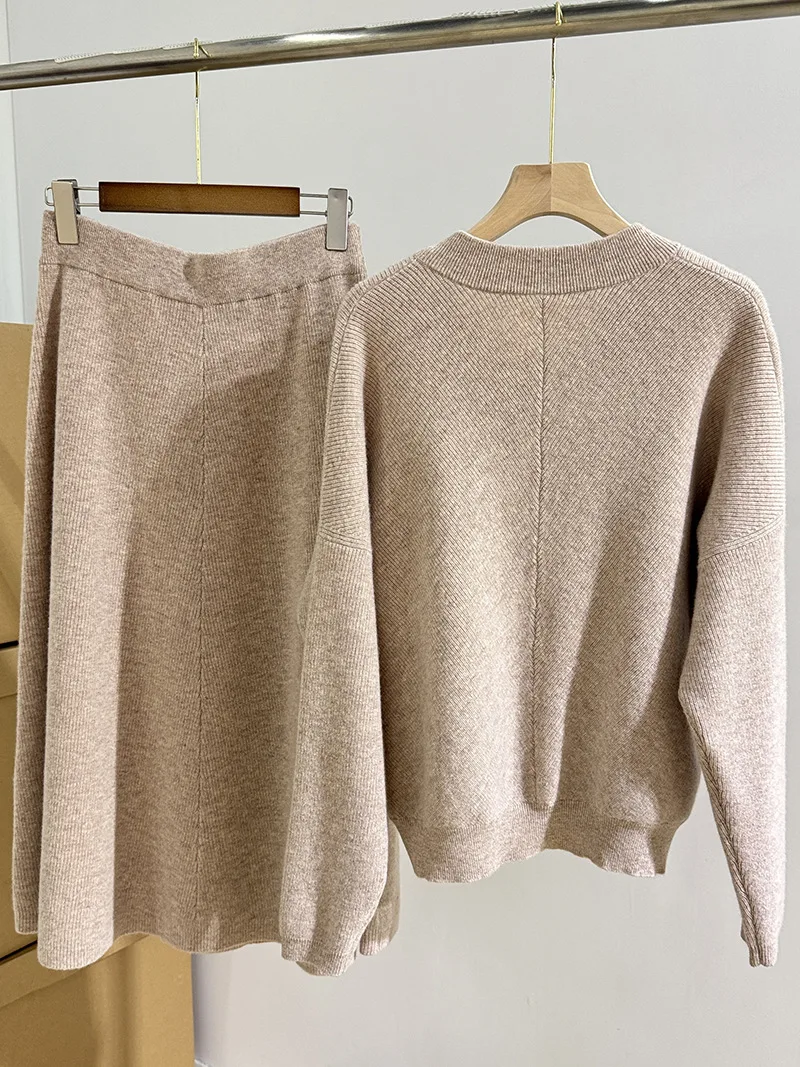 Autumn And Winter New Elegant Ladies Ribbed Wool Cashmere V-Neck Sweater Top + Knitted Skirt Set