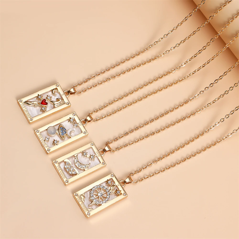 Magician Tarot Queen Lover Moon Star Necklaces Good Luck Metal Pendant Choker Fashion Jewelry Decoration Gifts for Friends Women