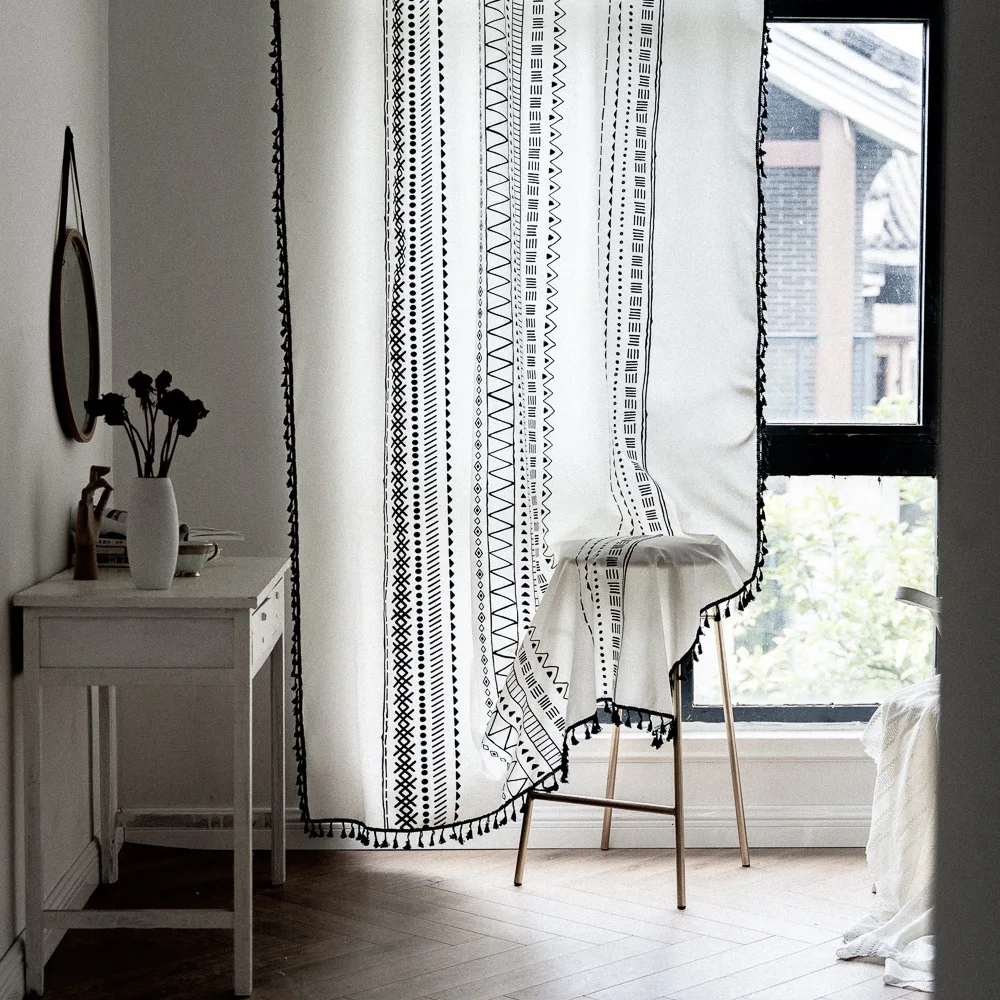 ボヘミアン幾何学的なタッセルウィンドウカーテン、リビングルーム用、豪華な装飾、セミシェーディング、コットンブレンド、ファームハウス、自由奔放に生きるスタイル、ドレープロッド