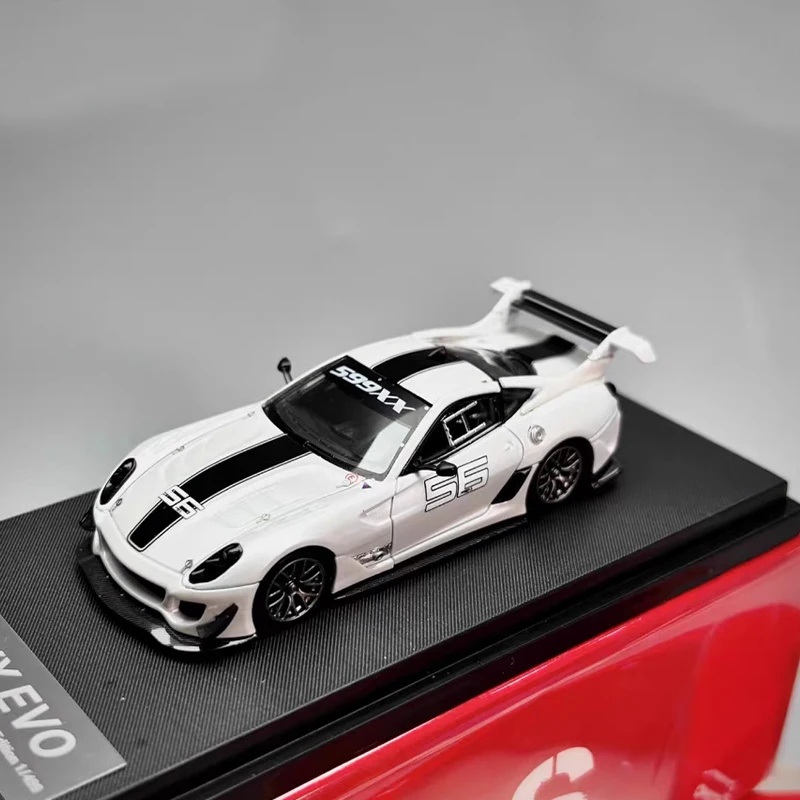 دييكاست الأصلي 1:64 مقياس 599XX EVO سبيكة نموذج محاكاة الديكور الكلاسيكي الهوايات الهدايا التذكارية هدية جمع عرض ثابت #4
