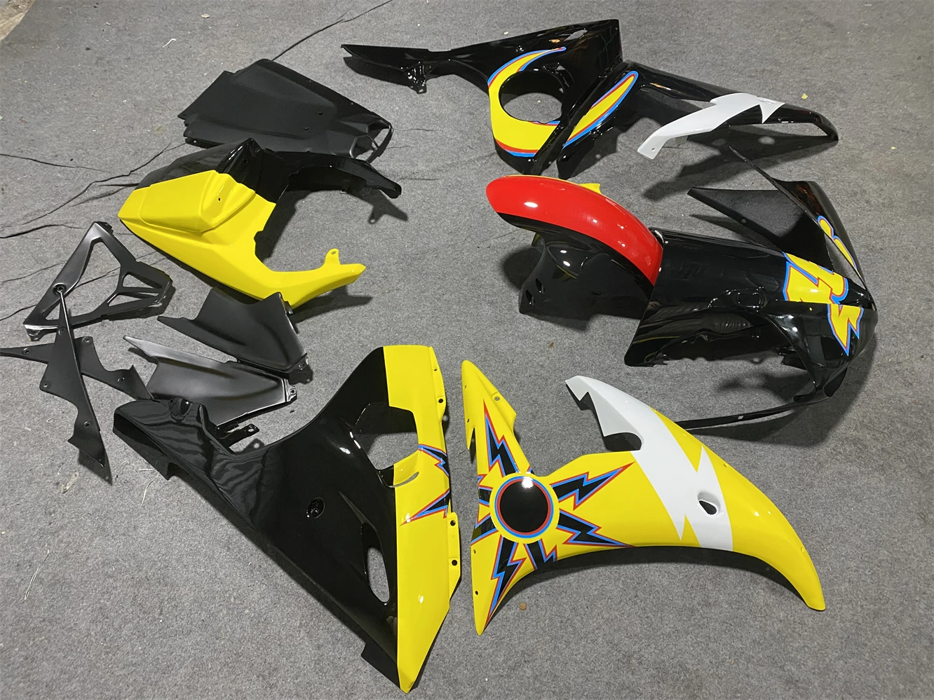 Yellow black white Fairing for YAMAHA YZFR6 2003 - 2005 YZFR6 03 04 05 Kits YZF600 R6 03 04 05 Motorcycle Fairing