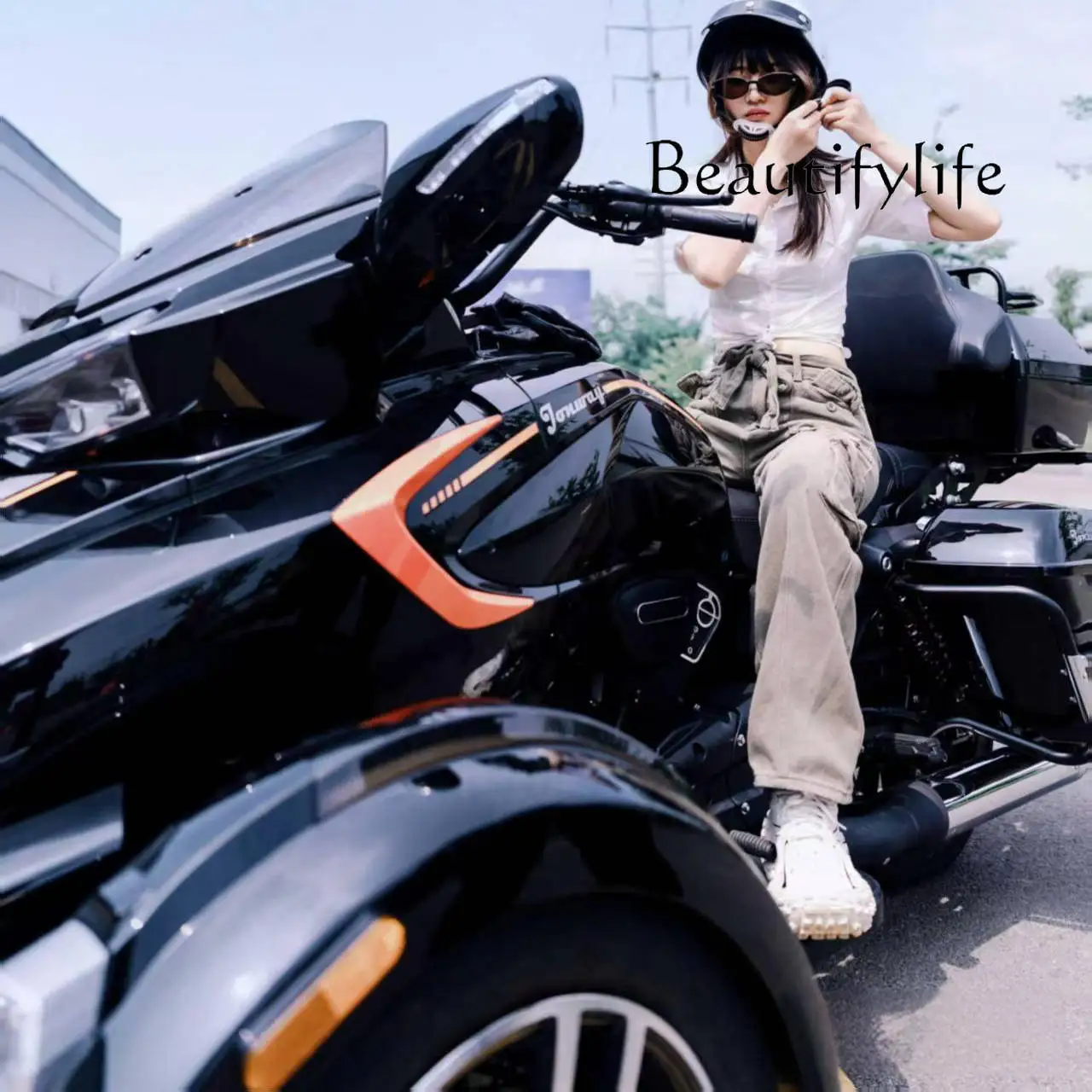 Invertiertes dreirädriges 400-Motorrad mit Rückwärtsgang, Riemenantrieb kann lizenziert werden