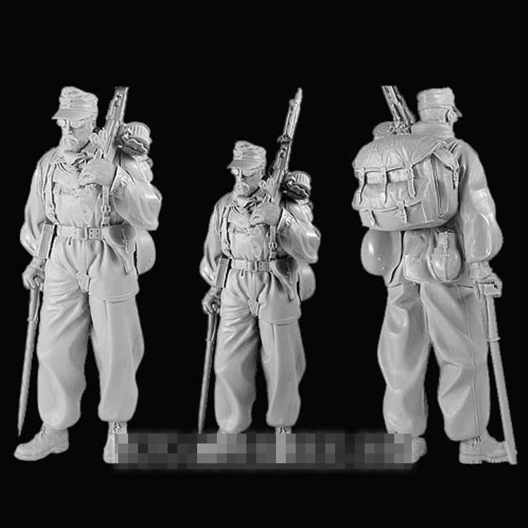 1 / 16 Resin Soldier Character Model Military Soldier Officer  White Model Manual