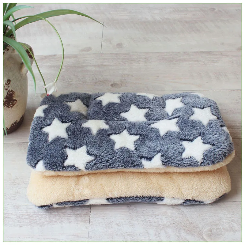 Pet Dog Bed Flannel Pet Mat Dog Bed Cat Bed Thicken Sleeping Mat Dog Blanket Mat For Puppy Kitten for Small Large Dogs Pet Rug