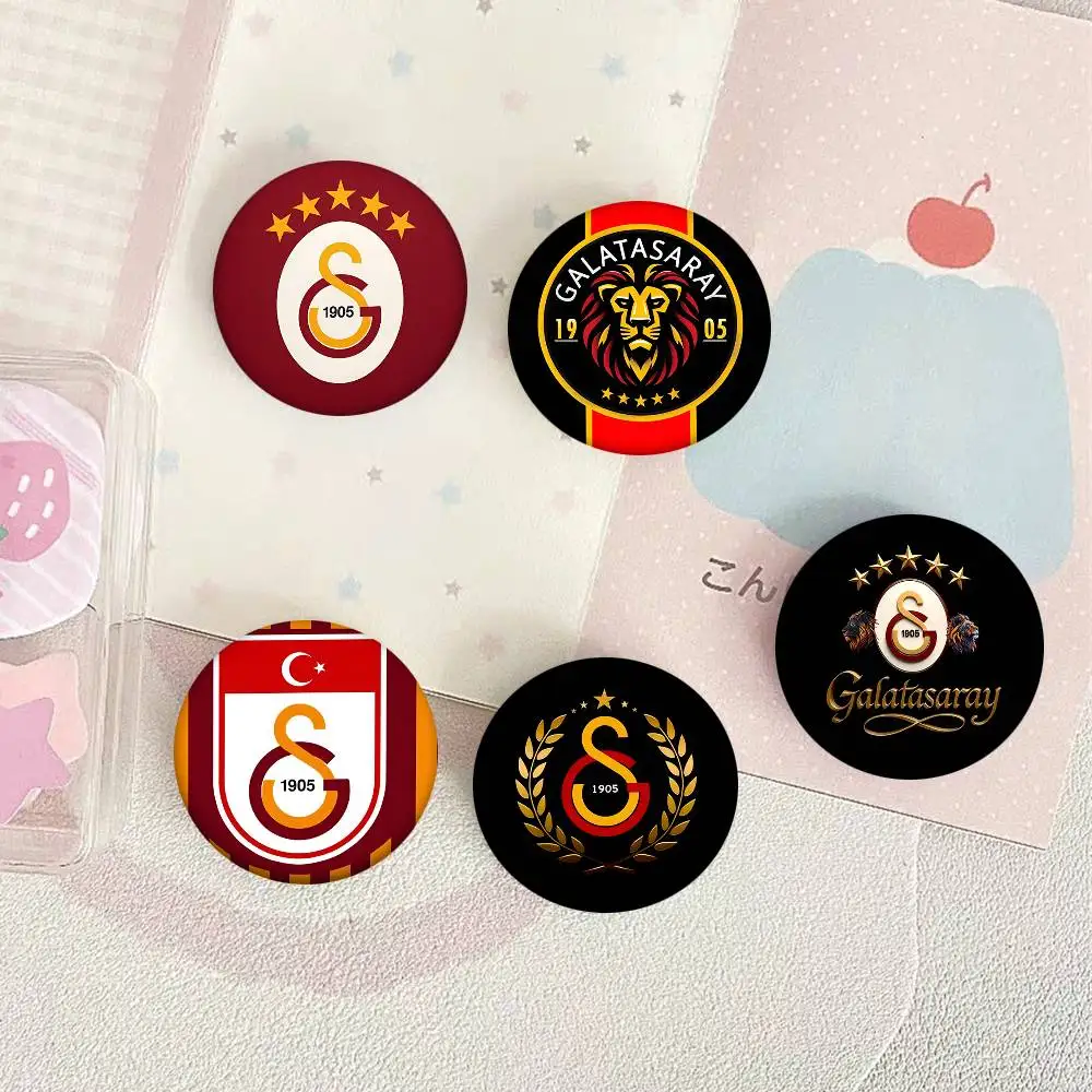 Sport-G-Galatasaray Club Round Badges Can Be Used To Decorate Clothes And Backpack Pins