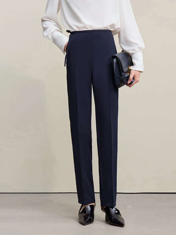 Amii Pantaloni alla caviglia 2026 Primavera Nuovo Pendolare Cintura svolazzante Pantaloni affusolati con lacci Tinta unita Pantaloni casual da donna 12621043