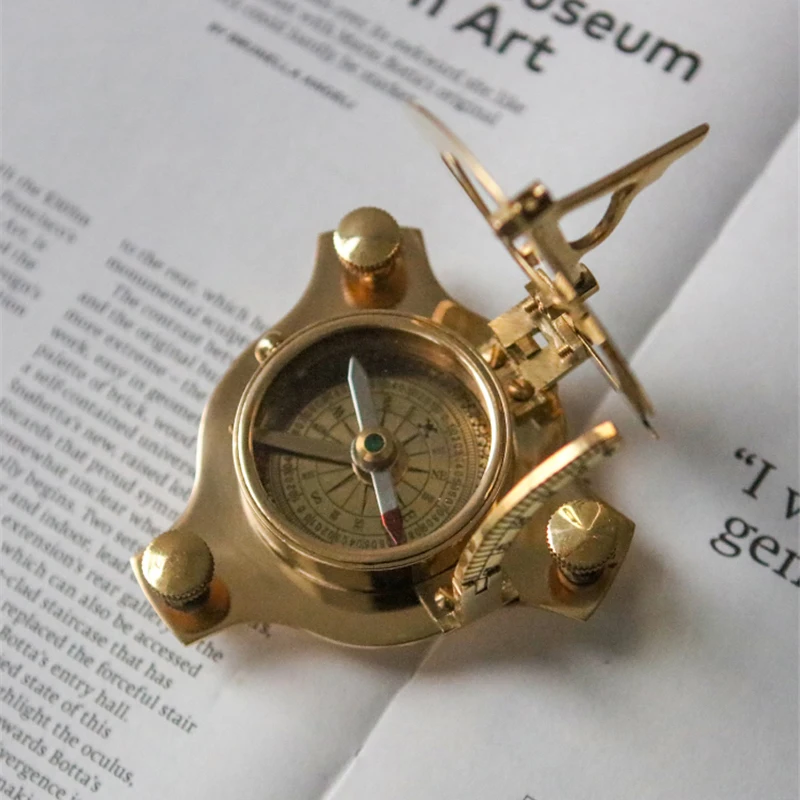Brass Compass Home Decorations Book Exhibition Soft Decoration Compass Retro Desktop Ornaments Portable Shooting Props Gift
