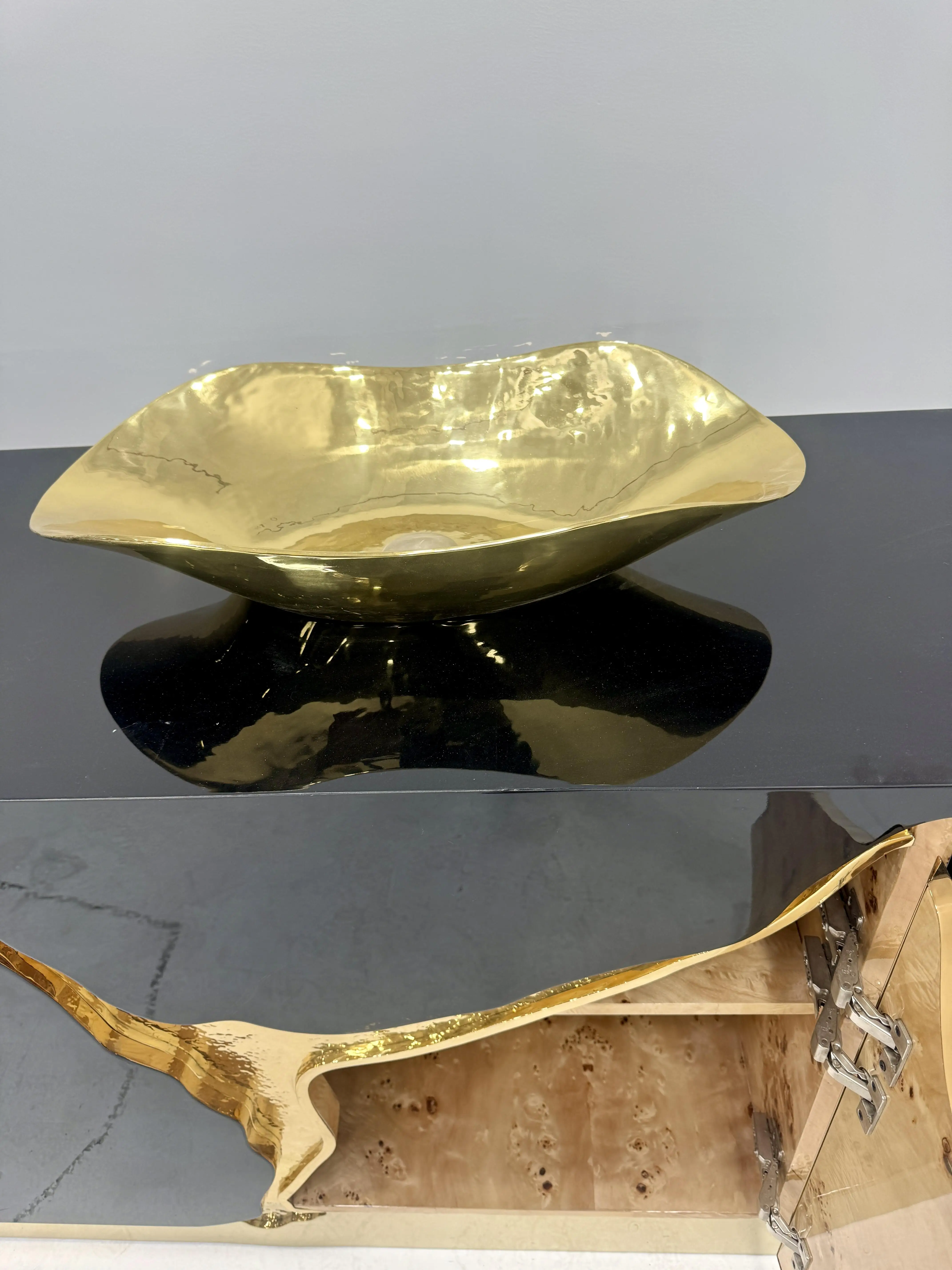 Cabinet solid wood gold-plated stainless steel induction light pure copper face rack Portuguese luxury bathroom washbasin