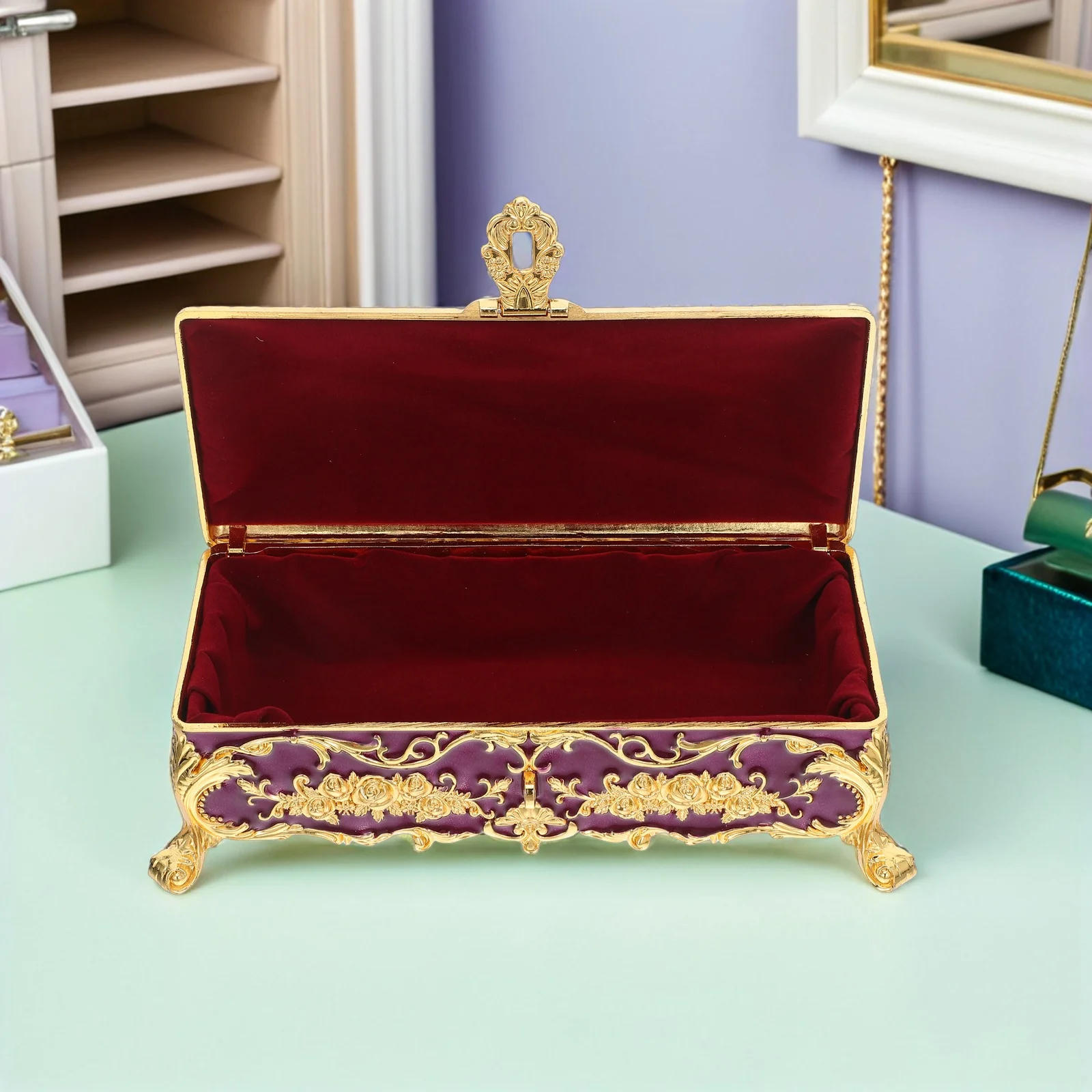 

Vintage Jewelry Box Treasure Chest Boxes Classical European Style Storage Alloy