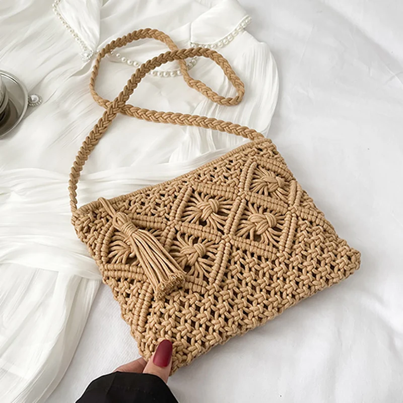 New Arrival Hollow Out Small Shoulder Bags For Women Handmade Straw Crossbody Bag Purse Female Tassel Messenger Handbag