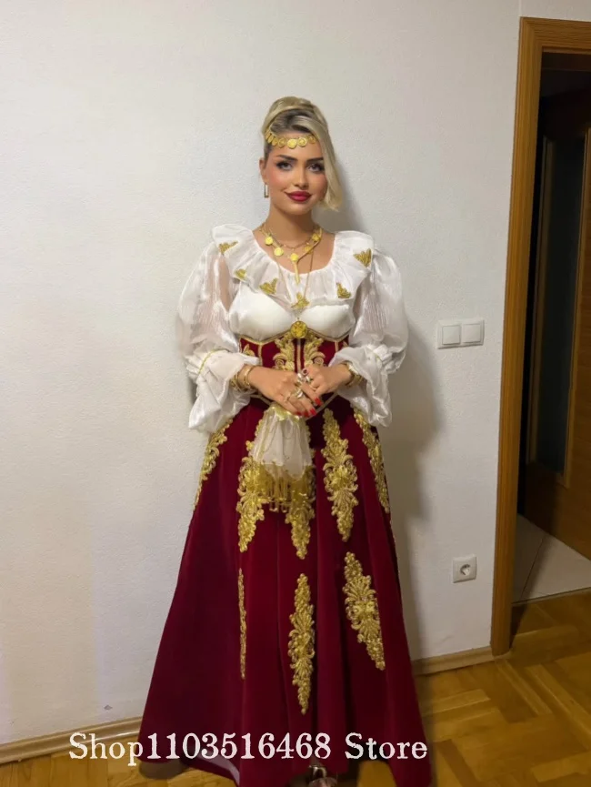 Traditional Red Algerian Wedding Dress Customized A-Line Skirt Gold Appliqué Arabic Bridal Gown Formal Evening Gown Banquet Gown
