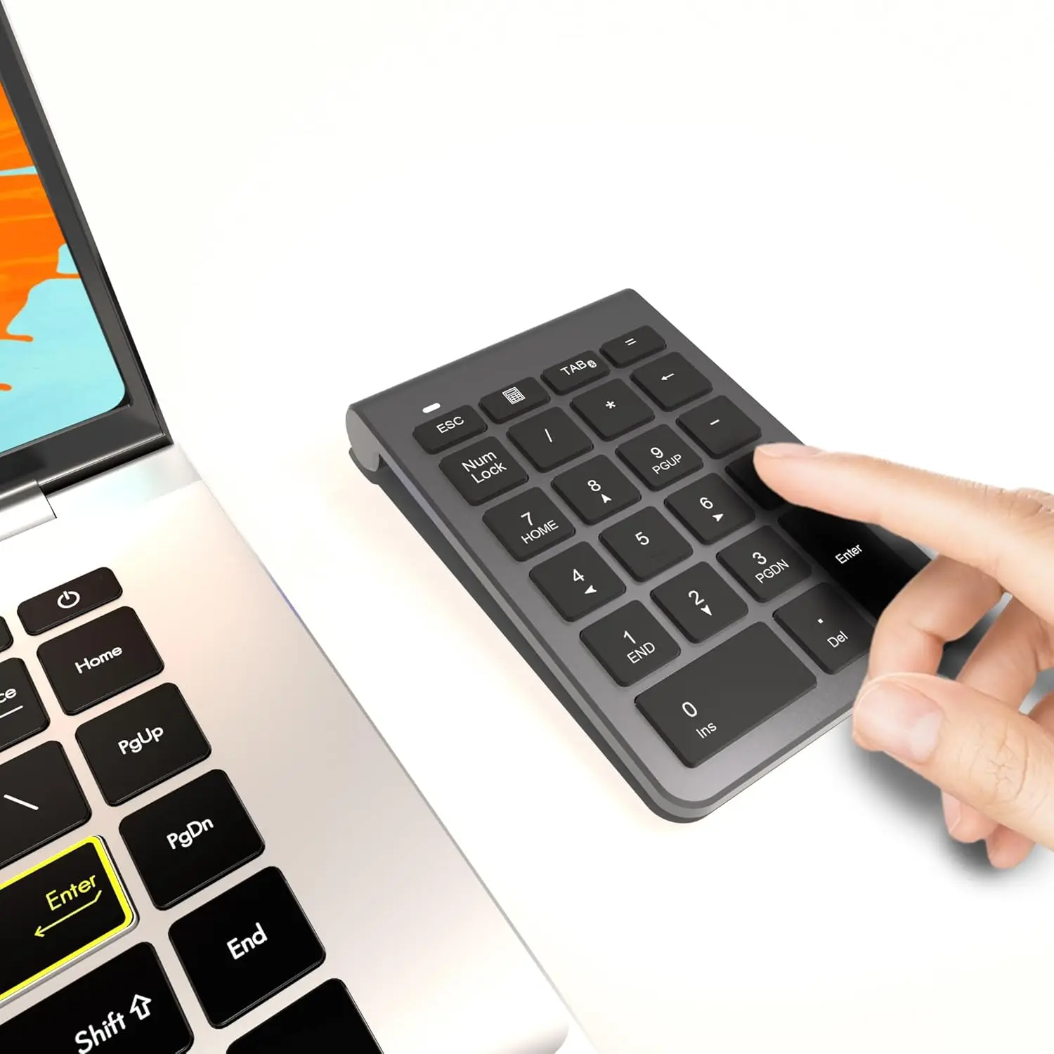 Teclado numérico Bluetooth, teclado numérico portátil de 22 teclas para computadora portátil, escritorio, MacBook, Surface Pro – Teclas silenciosas, alcance de 33 pies, D ergonómico