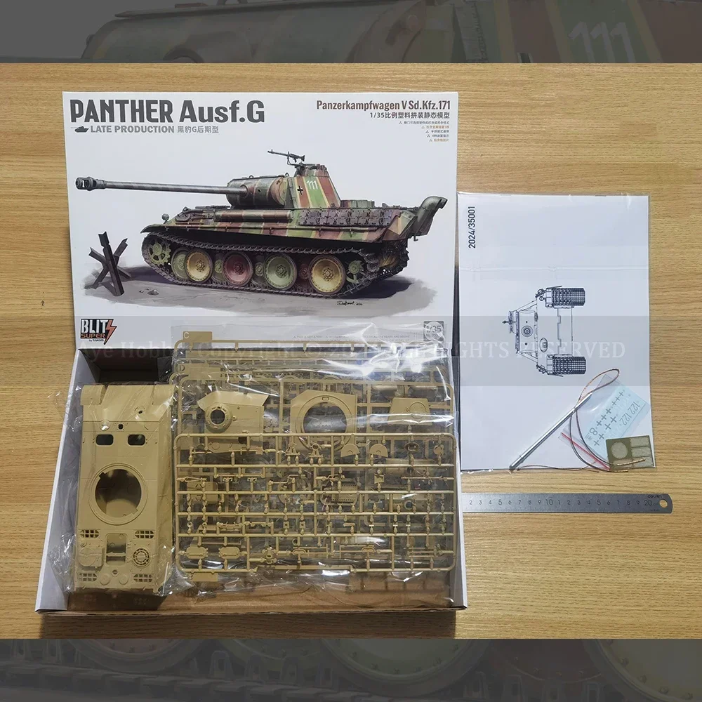 

TAKOM 35001 1/35 Panther Ausf.G Late Production (Blitz Super) Комплект сборной модели без детали 3D-печати