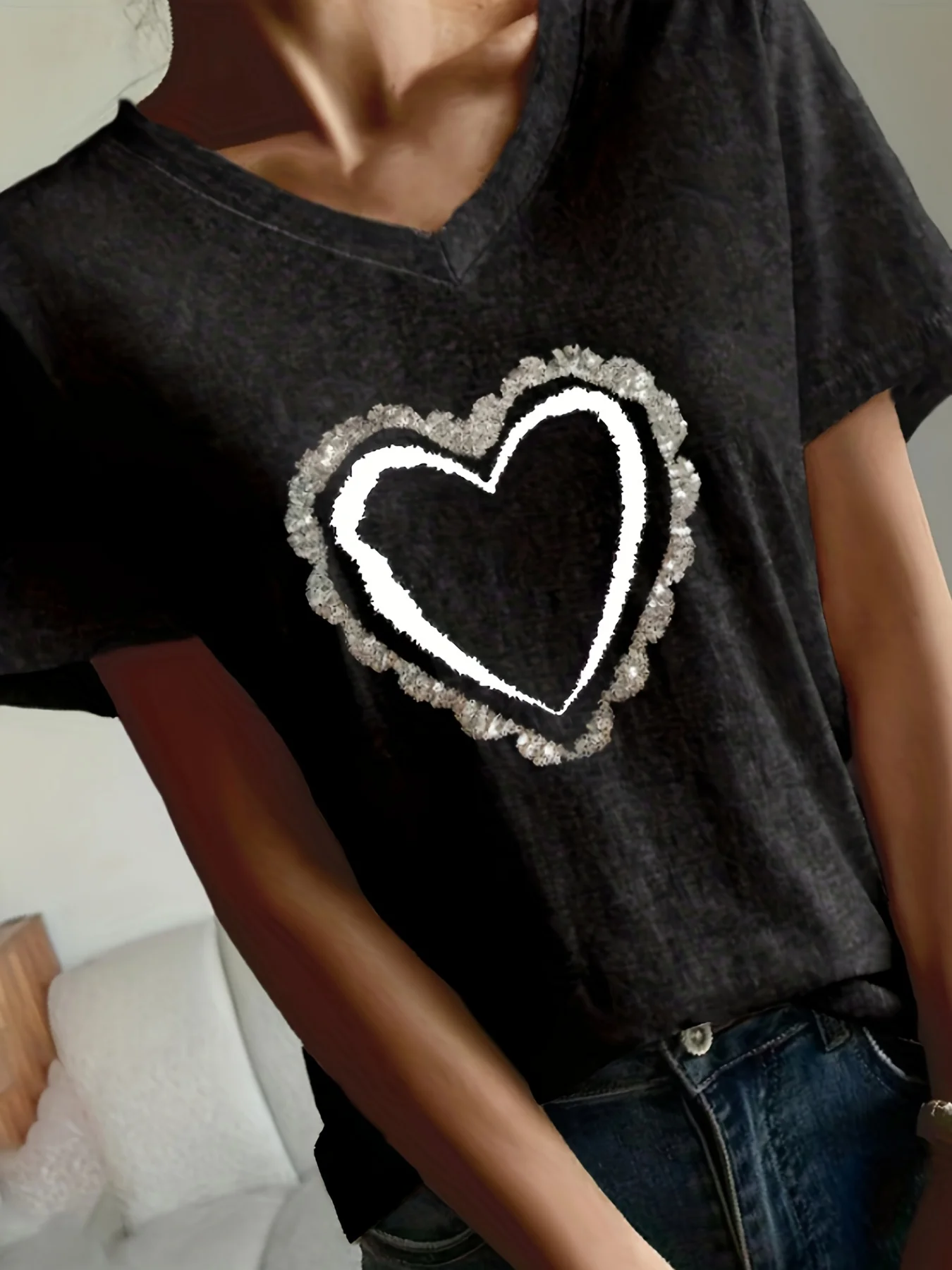 Women's Elegant Heart-Shaped P - Embroidery On Shirt ulasan dan harga