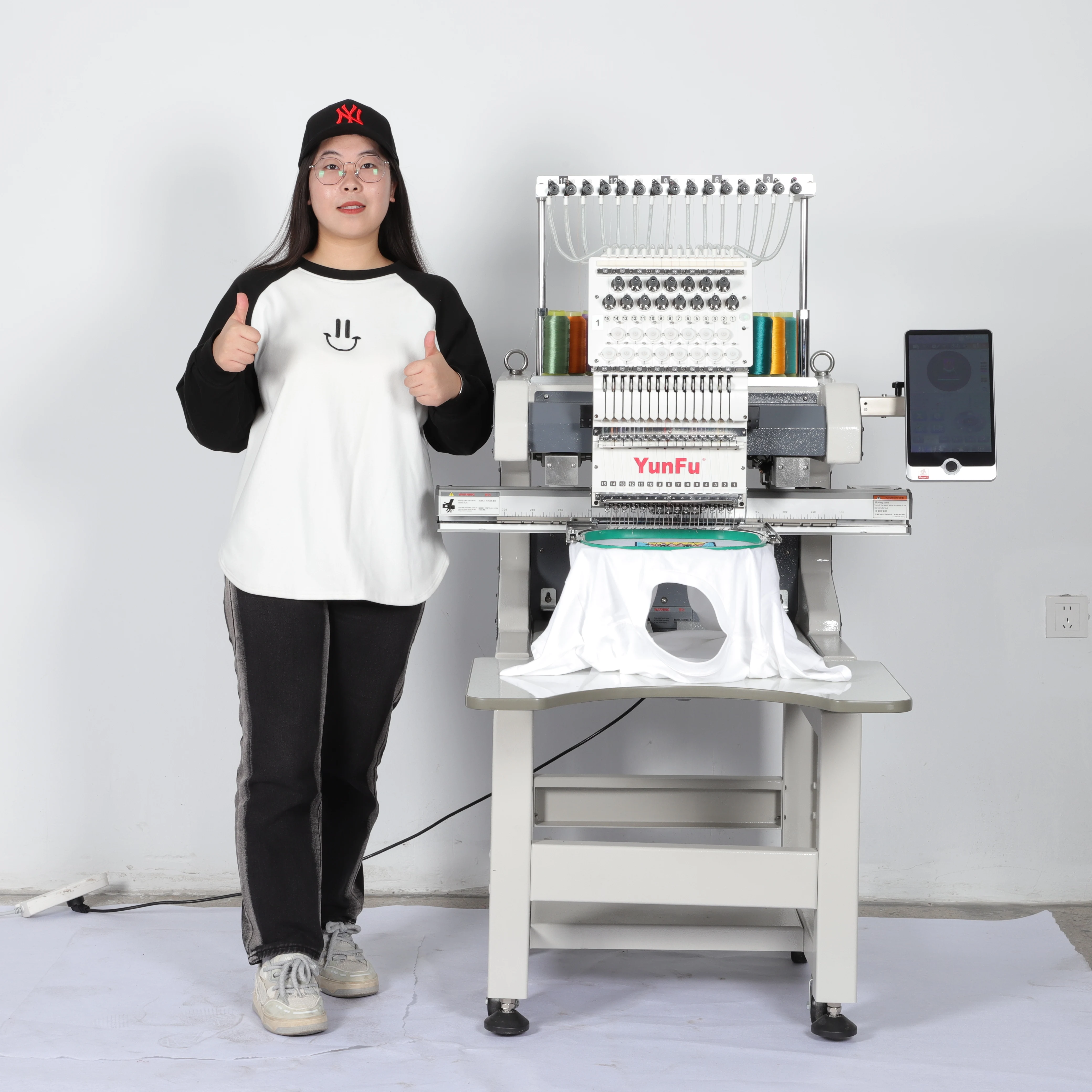 YunFu 2025 ماكينة تطريز الأغطية التجارية الأصلية 12/15 إبرة مع ماكينة تطريز مكونات أساسية أصلية 100% #4