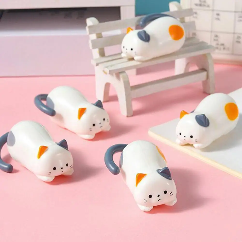 Wind-up Cat Toy 3pcs Wind-up Rolling Cat Toys Clockwork Figures Stress Relief Kitten Desk Decorations for Kids Adults Clockwork