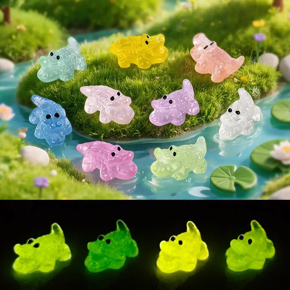 Ornament Fresh Color Mini Sculpture 24pcs Mini Crocodile Resin Figures Soft Jelly Texture Glow Toys Diy Accessories for Night