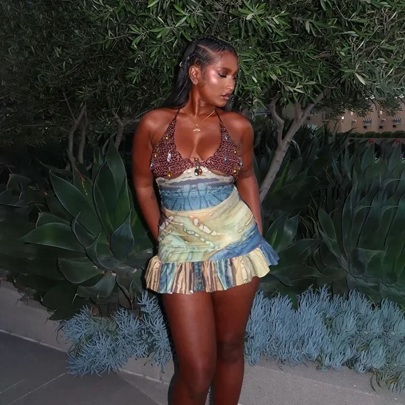 

Women Holiday Beach Two Piece Set Crystals Knitted Patchwork Lace Up Halter Backless Tank Tops + Ruffles Printed Mini Skirt Suit