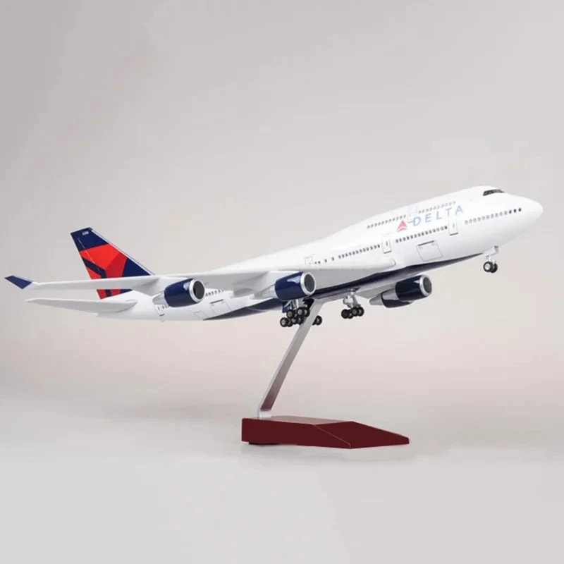 

47cm Resin Aircraft B747 Delta Airline Model Plane 1:150 Scale Die-Casting Airplanes W Light And Wheel Home Decor Collection