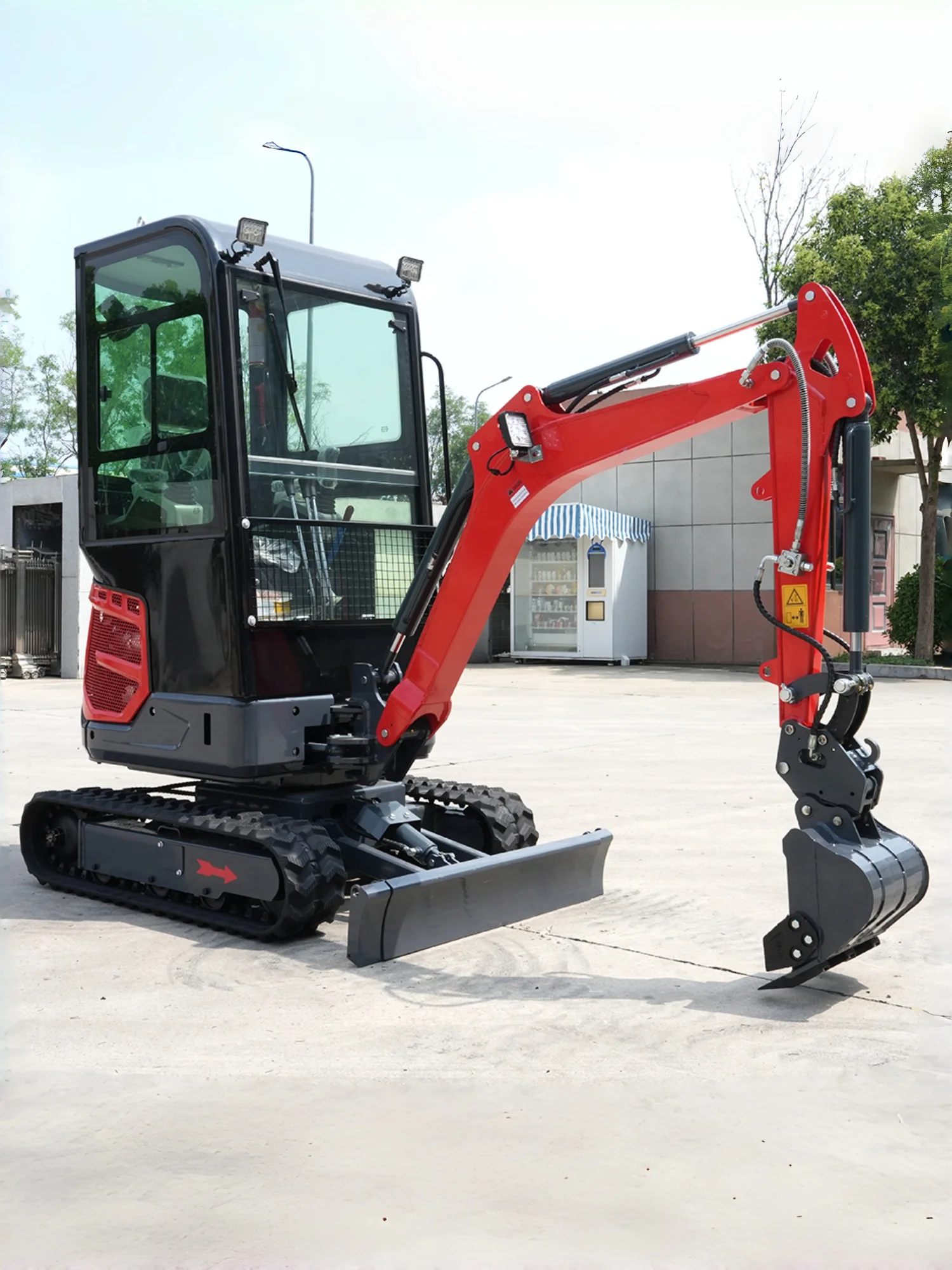 Maßgefertigter Mini-Bagger 1,8 Tonnen Hydraulischer Raupenbagger CE EPA Euro 5 Kompaktbagger für Landwirtschaft Garten Bauarbeiten – Detail 2