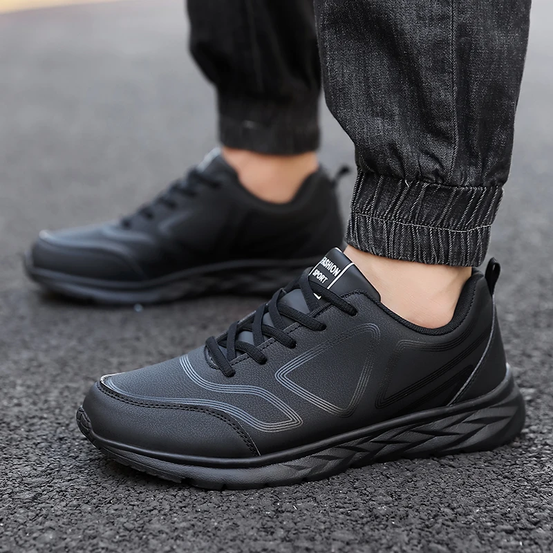 Sneakers Men Casual Shoes Comfotable Lightweight 2024 New Men High Quality Running Shoes Outdoor Waterproof Leather Sport Shoes