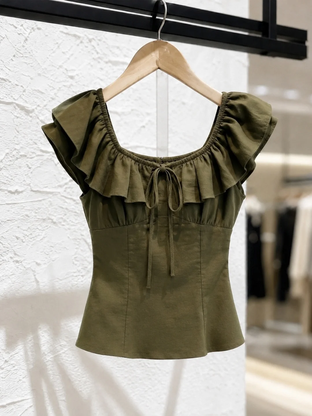 

Sweet Style Fashion Design Lace Trim Shirt Summer Slimming Belted Women's Elegant Top Korean Version Short Sleeve round Neck