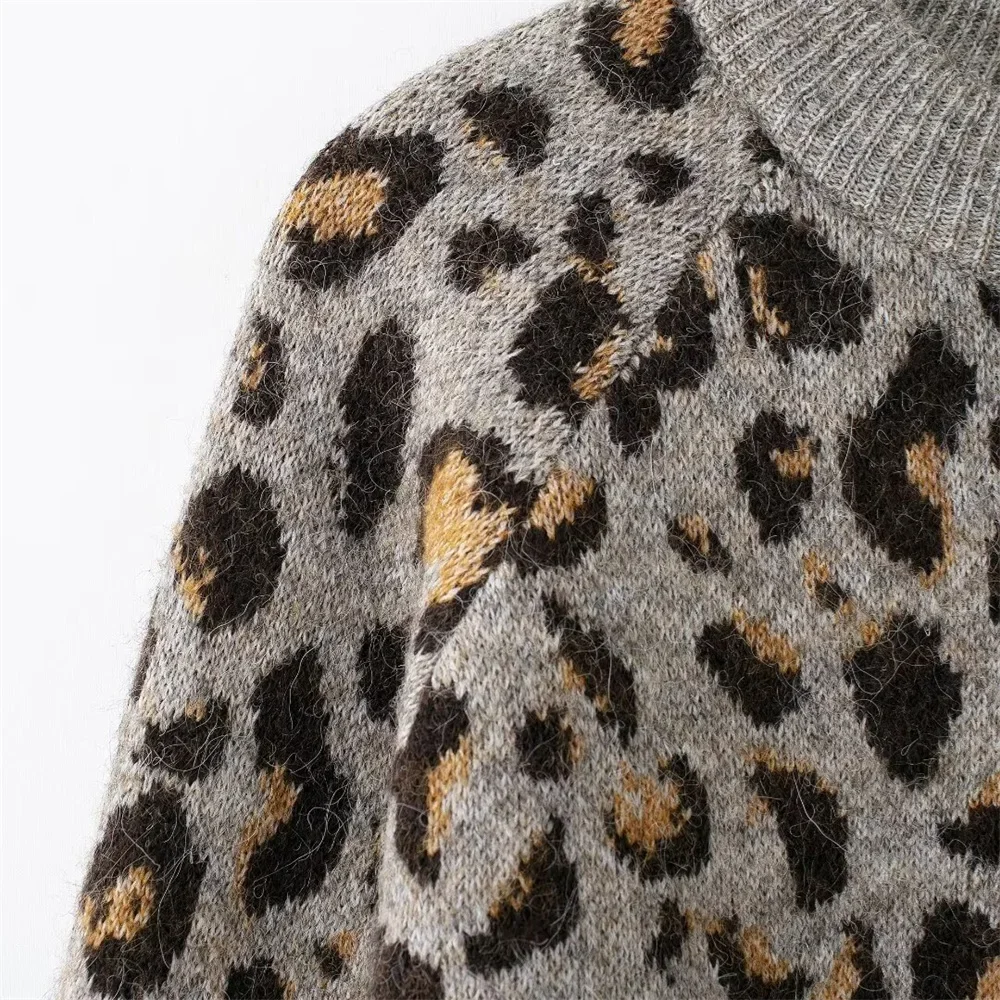 2025 herbst Neue frauen Faul Stil Lose Leopard Muster Tier Muster Rundhals Gestrickte Pullover