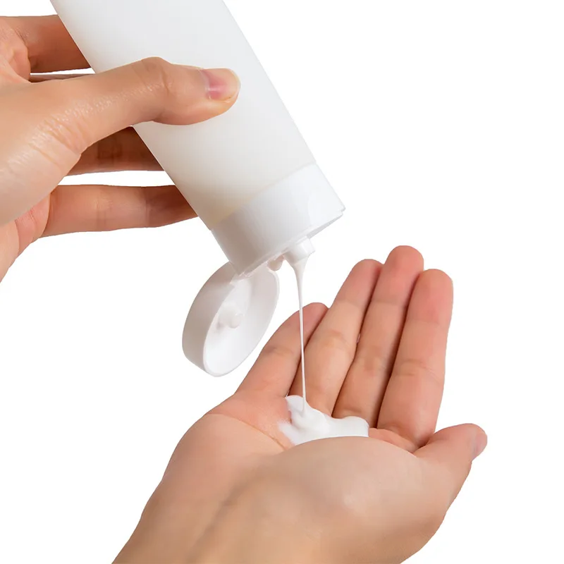 PE Hose Cosmetic Refillable Empty Bottle Flip Cap Squeeze Bottle Cleanser Shampoo Body Wash Dispenser Portable Travel Toiletry