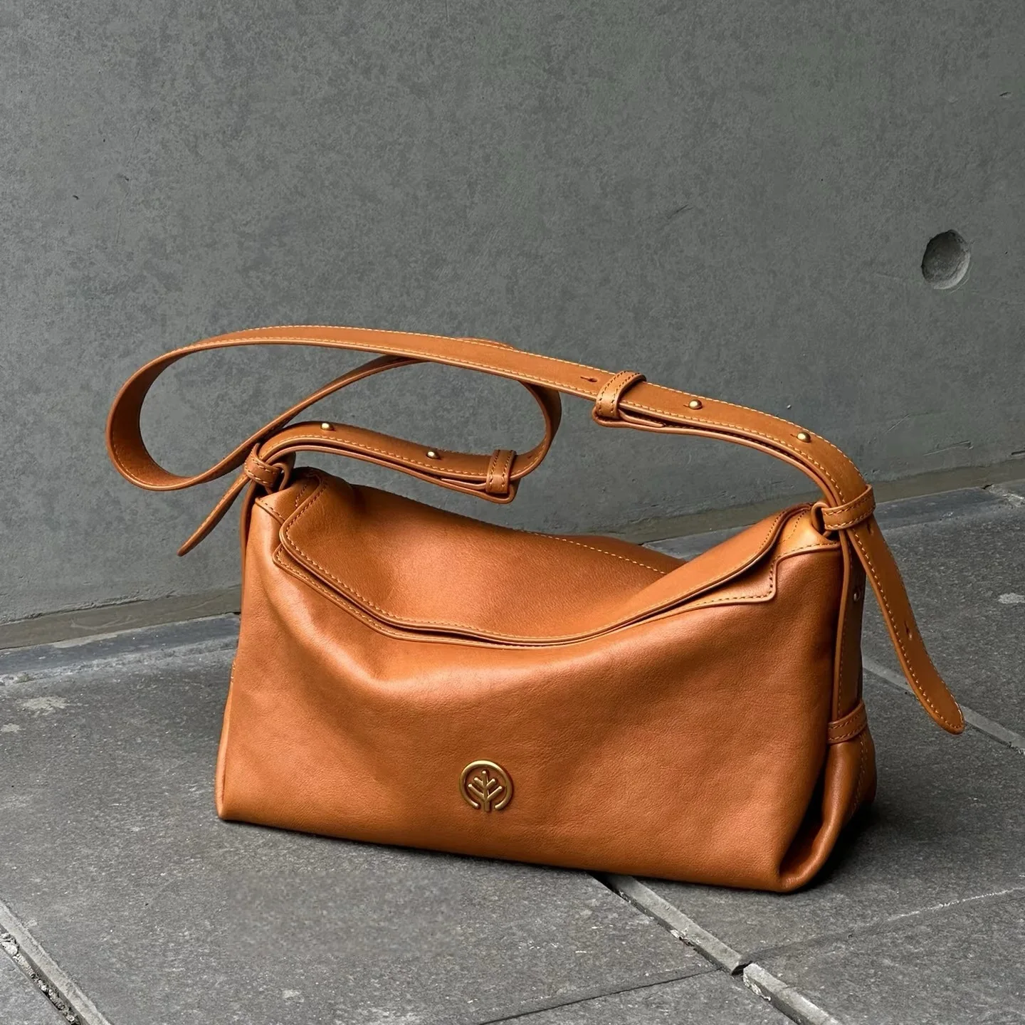 BAGTREE Milk Box Bag Small Size Vegetable-Tanned Leather Shoulder Bag Crossbody Tote Hobo Bag