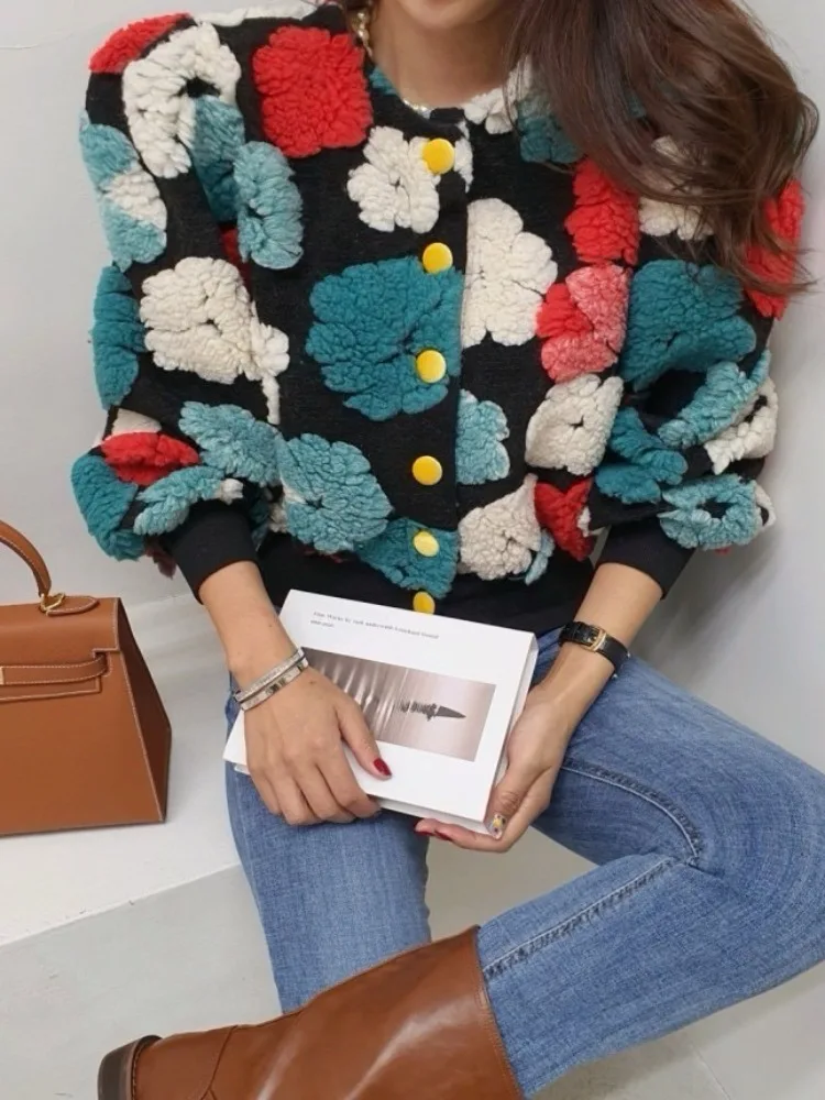 

Retro Lamb Fur Color Blo Design ort Coat Women Chic Winter Sweet Anti Aging Versatile Top Commute Pure E-commerce