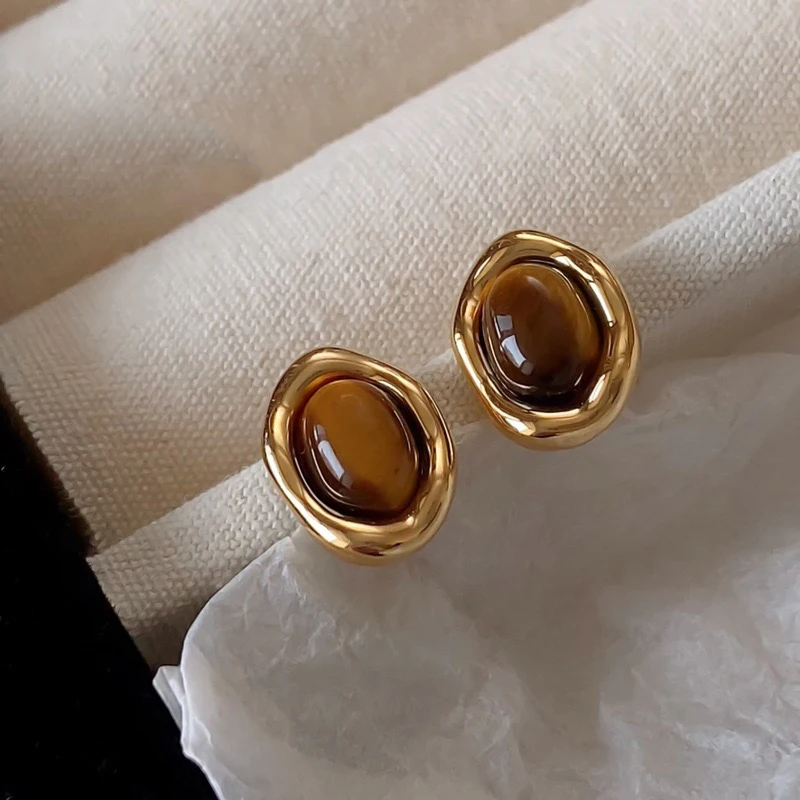 

Maillard's new light luxury high-end tiger's eye stone stud earrings