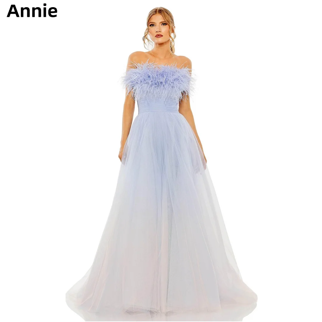 

Annie Feather Strapless ثوب الكرة Tulle Ombre Prom Dressess 2023 A-Line Ladies Robe Prom Dress Custom Evening Dress