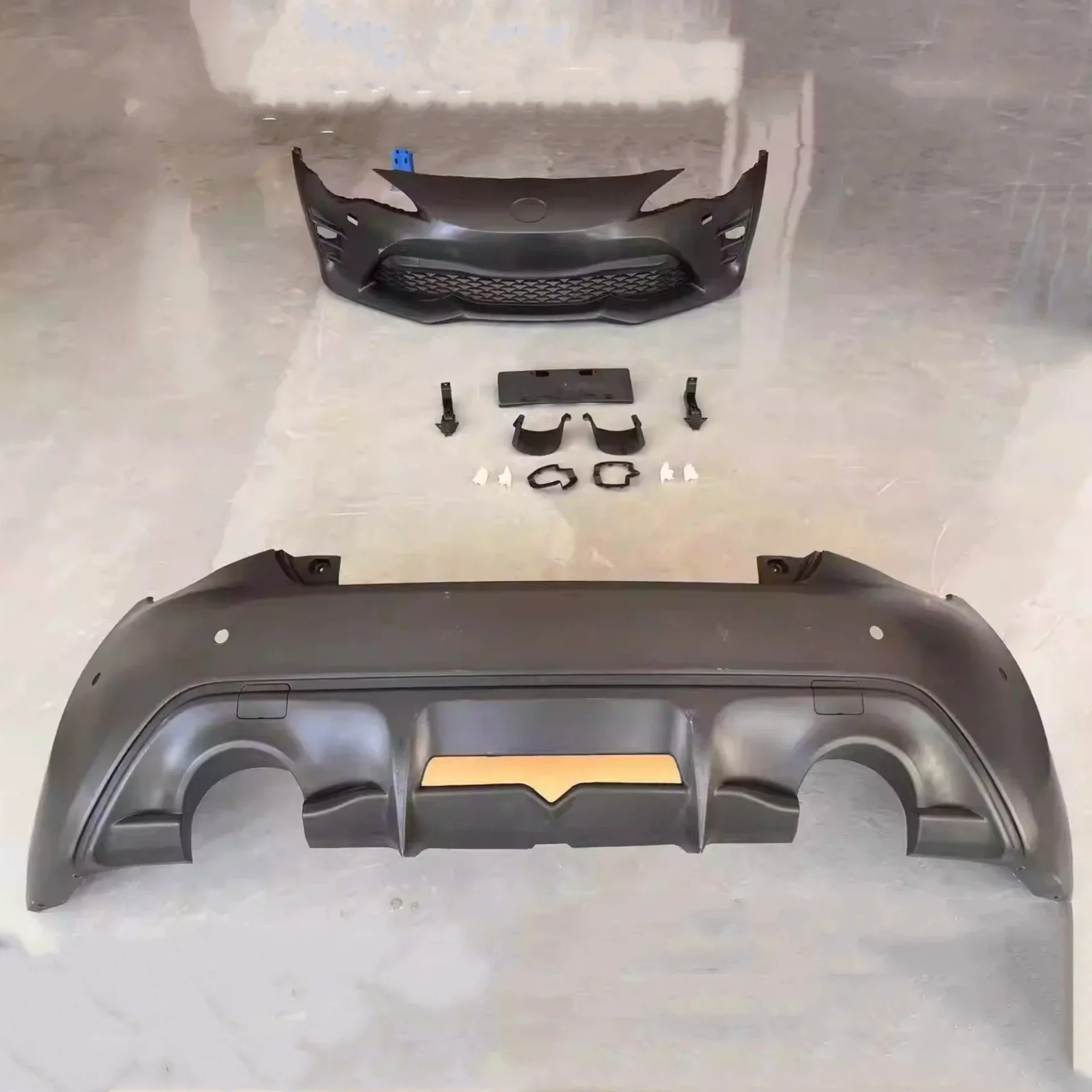 

Комплект кузова переднего и заднего бампера в сборе для Toyota GT86 2017-2020, решетка, автомобильные аксессуары