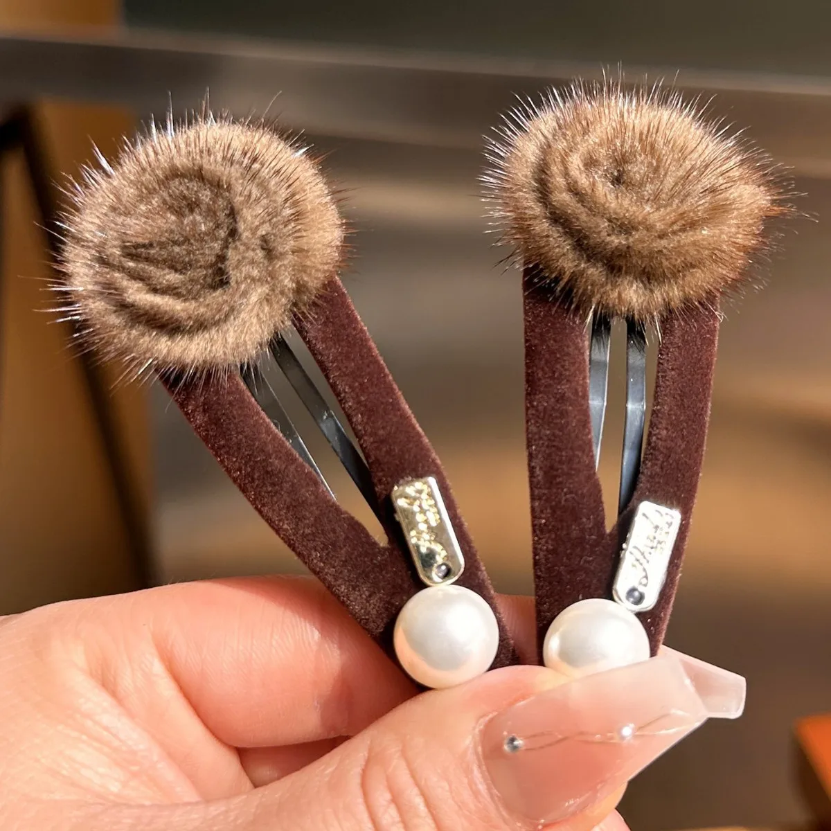 Autumn and winter high-end mink fur hair accessories women's fur hairpiece water drop clip hair clip bangs side clip