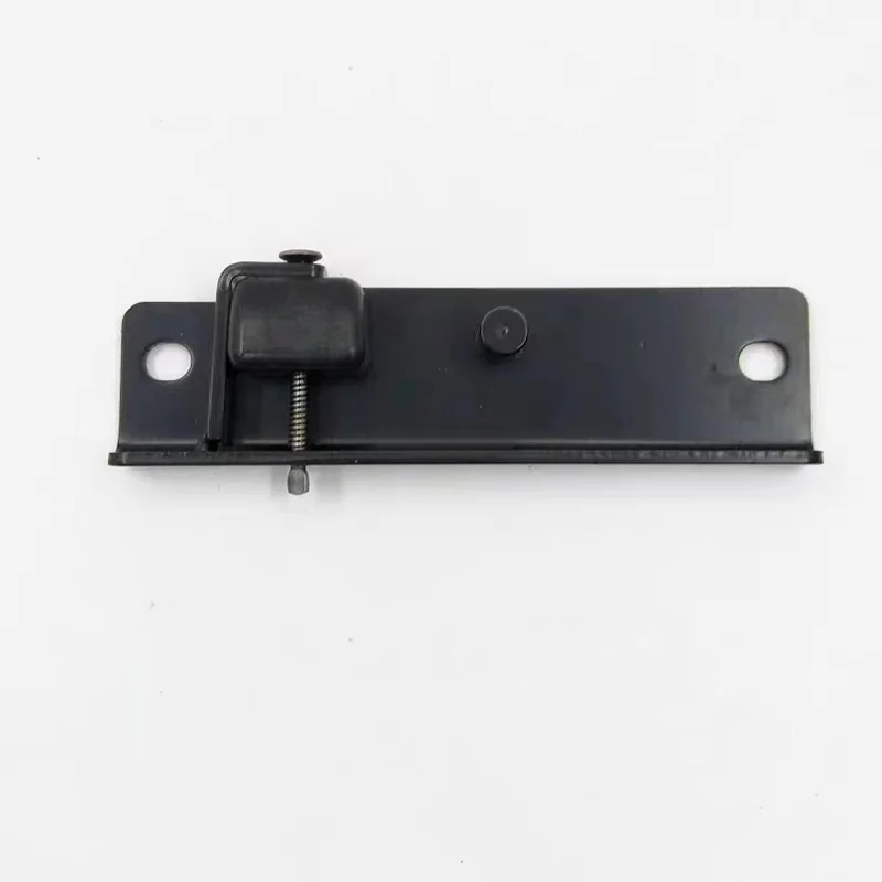 Excavator front windshield lock frame lock front glass lock buckle front window lock accessories for CATERPILLAR E320C/D