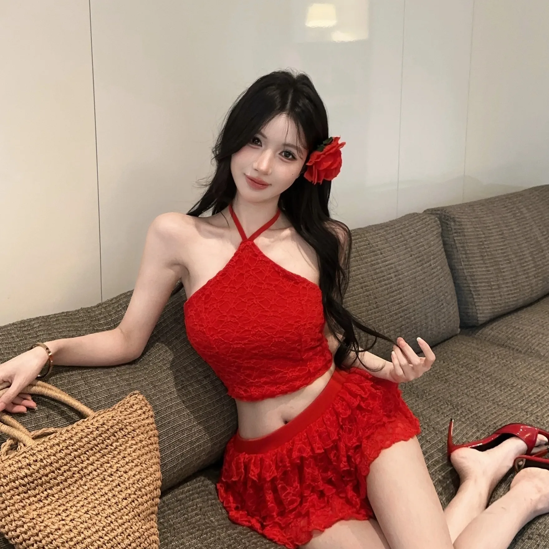 

Elegant Lace Halter Neck Skirt Set Women's Fashion Summer 2026 Slimming Layered Skirt Sexy Style Vacation Wear