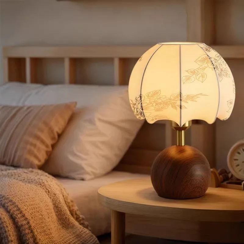Vintage Ambient Night Light Decorative Bedside Lamp Indoor Atmosphere Lighting for Bedroom Study Homestay Room Decoration