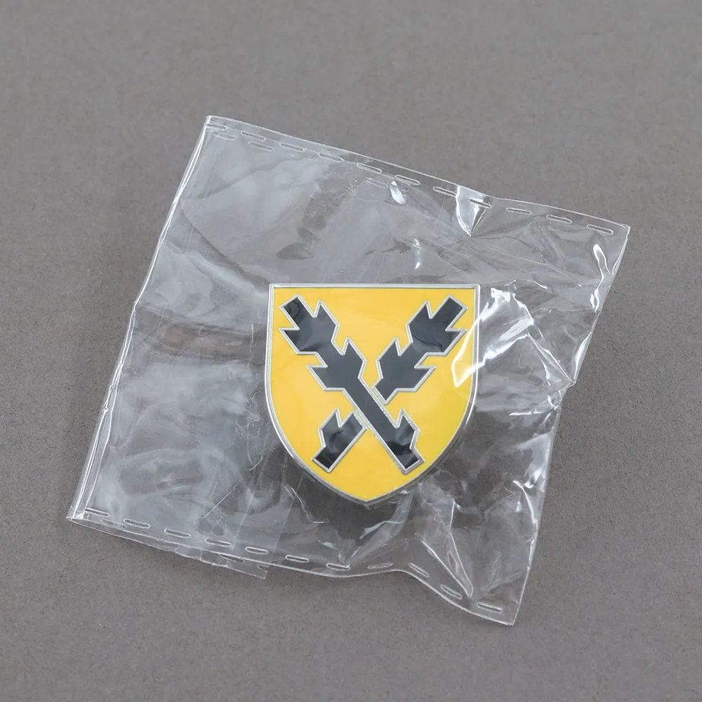 Kingdom Come Deliverance Lords of Leipa Schild-Brosche - Wappen von Sir Hans Capon Emaille-Pin, Mittelalterliches Ritter-Metallabzeichen für – Detail 9