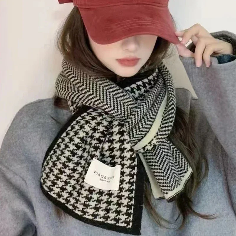 Plaid Scarf Knitted Warm Neck Scarf for Women Korean Edition Atmosphere Feel Winter Warm Thickened Neck Warmer Lovers Scarf