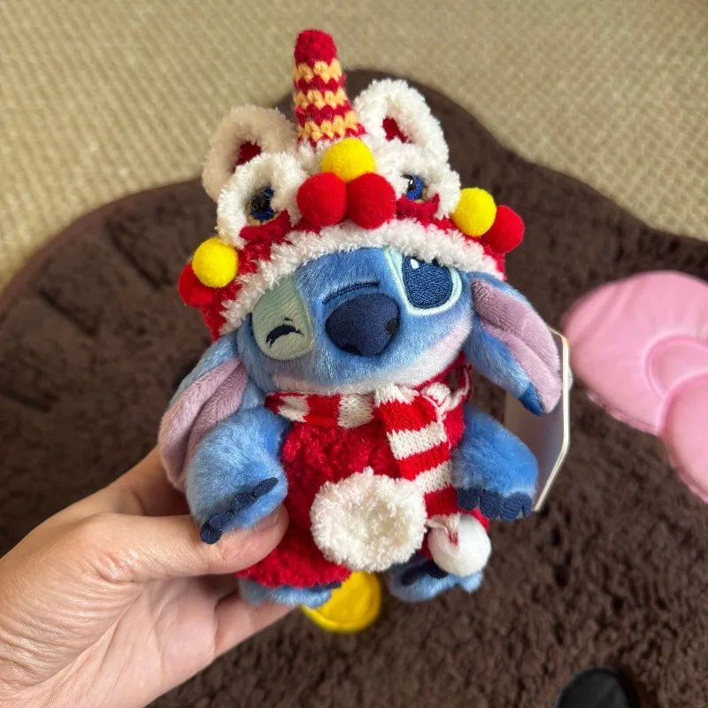 

Disney 2026 Genuine Kawaii New Year's Knitted Lion Star Wink Stitch Plush Key Pendant New Year's Gift Best Gift for Friends