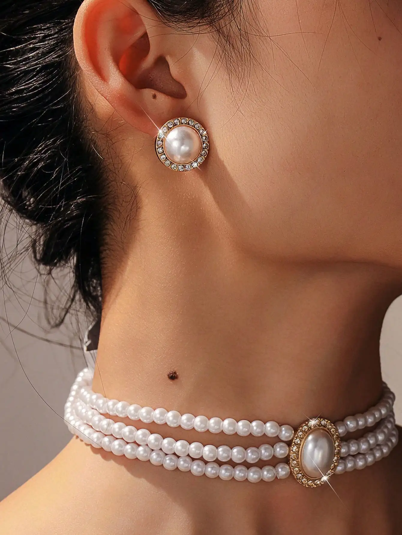 Women's Elegant Multi-Layer Pearl Necklace & Earring Set