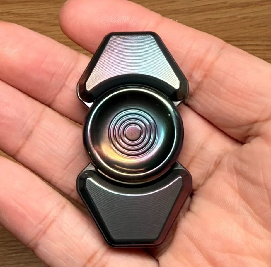 Used EDC zirc Rainbow fidget spinner metal decompression toy