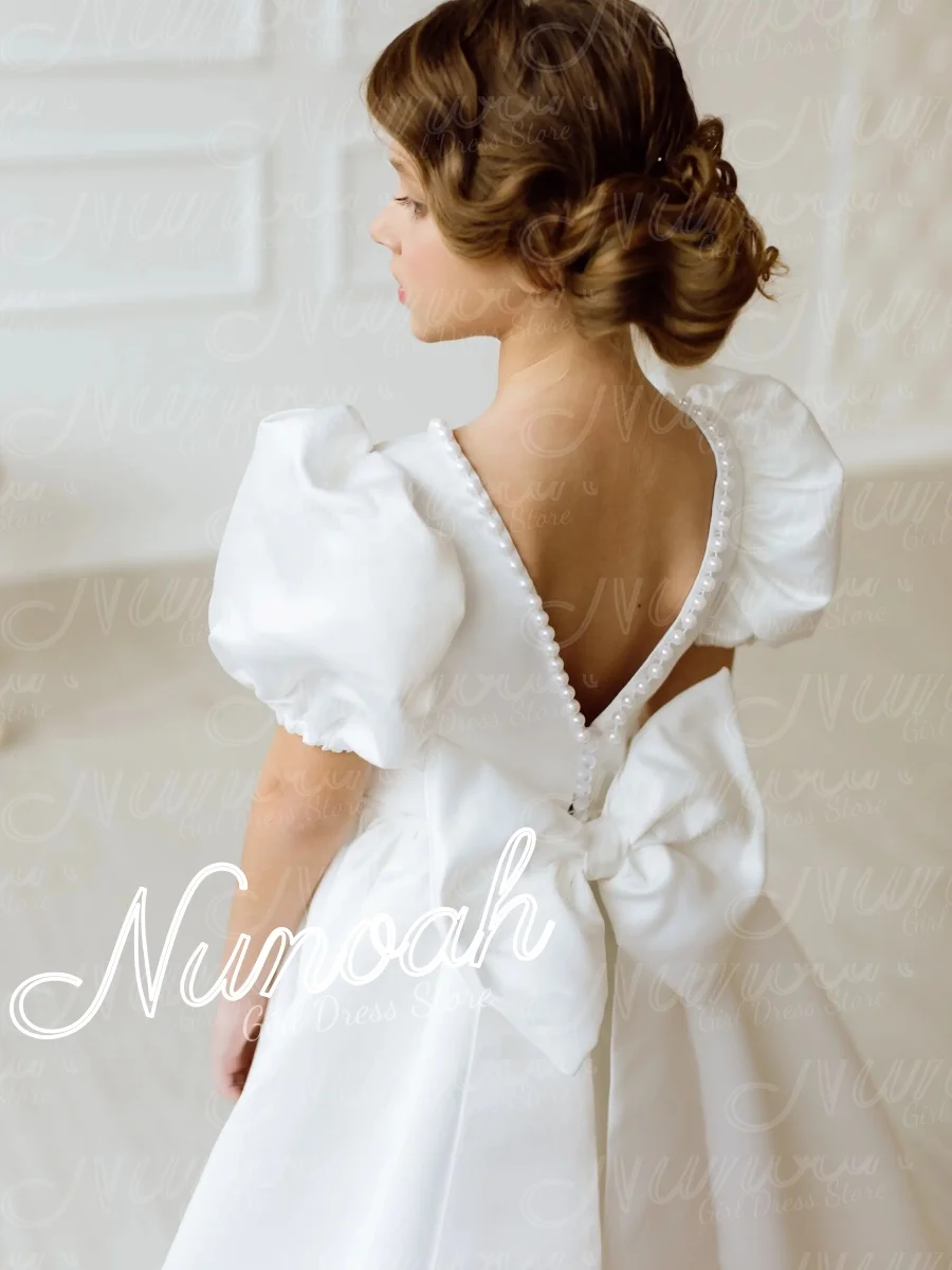 White Flower Girl Dresses for Wedding with Bow Floor Length Girl Birthday Party Gowns Beaded First Communion Gowns Customized