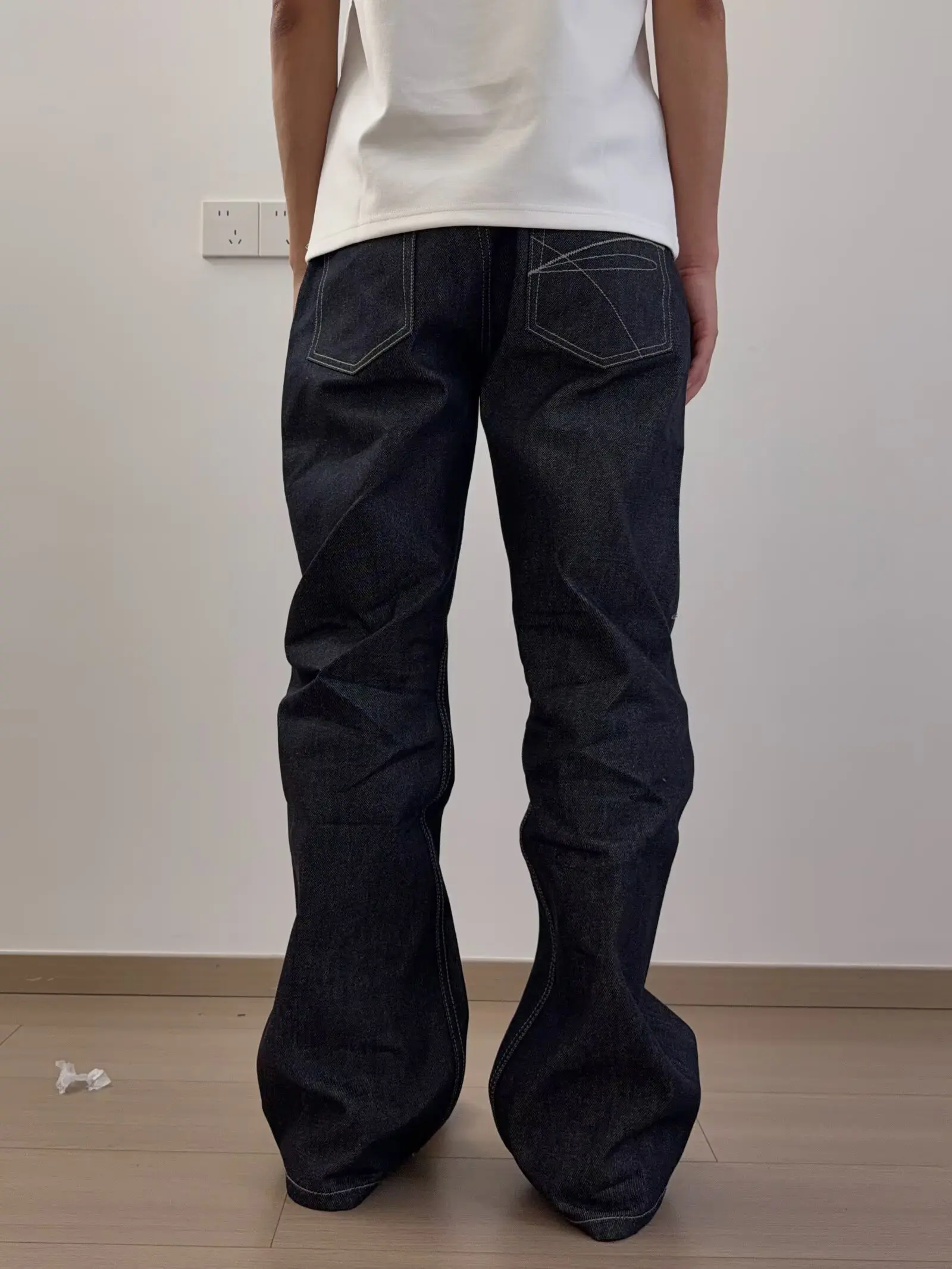 High Street Buckle Curved Jeans High Street Cleanfit Drak Black Jeans for Men and Women Straight Vintage Casual Denim Trousrs