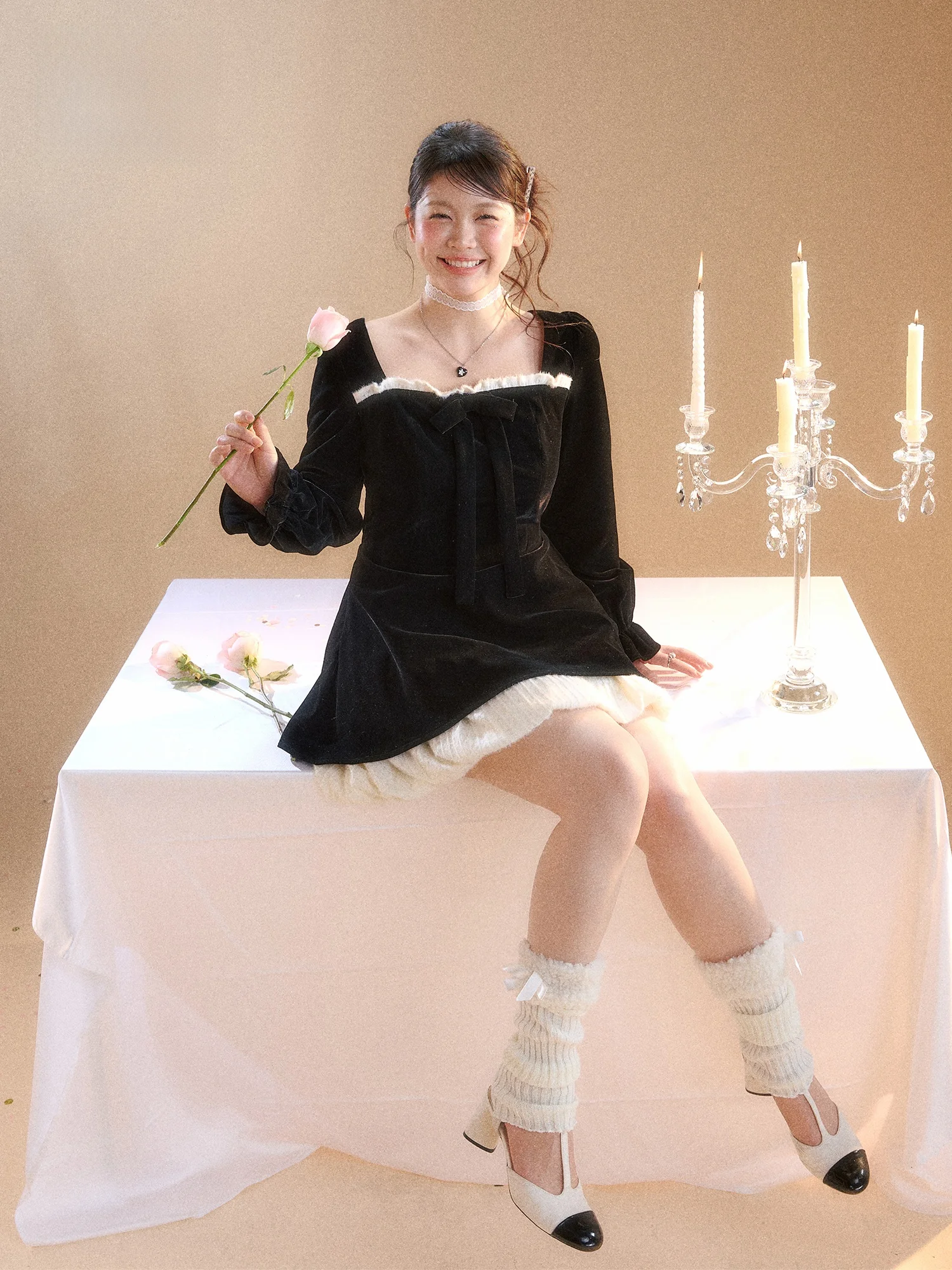 

Платье из бархата больших размеров с кружевным подолом, квадратным вырезом, стройнящим А-образным силуэтом, в корейском стиле, для повседневной носки, с завышенной талией, длинное