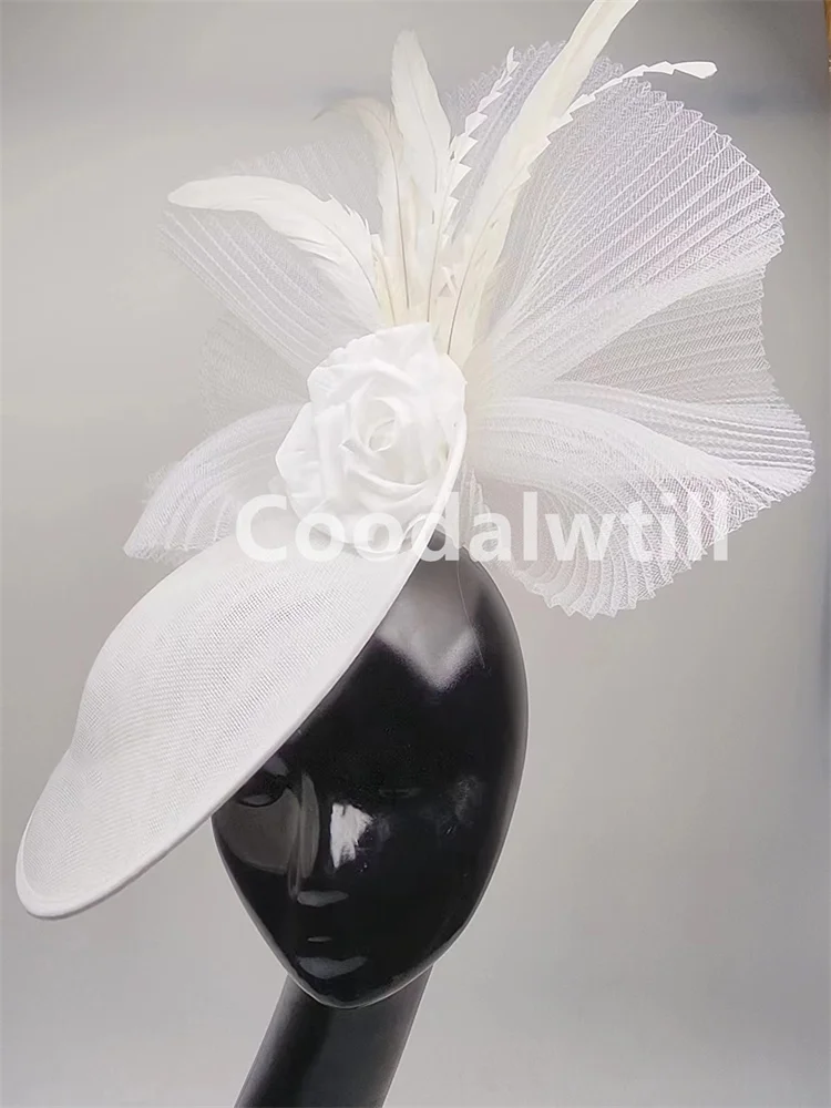 Królewski Ascot fascynator nakrycie głowy dla kobiet z okazji ślubu czapka Chapeau na przyjęcie czapka herbaciana fascynata opaska z piórami Derby Millinery