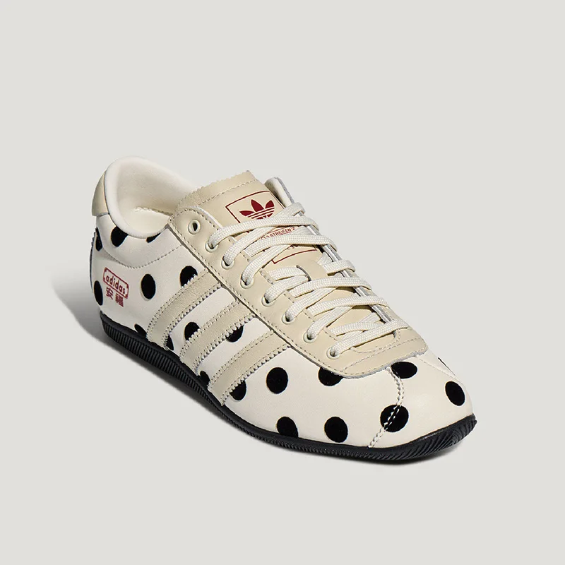 Adidas Originals Women Casual Shoes LA1363 Low Top Lace Up Polka Dot Synthetic Upper Rubber Outsole