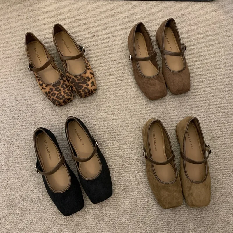 الربيع/الخريف أزياء مشبك واحد المرأة بلون نموذج ساحة تو جميلة عارضة ومريحة المتسكعون Zapatos